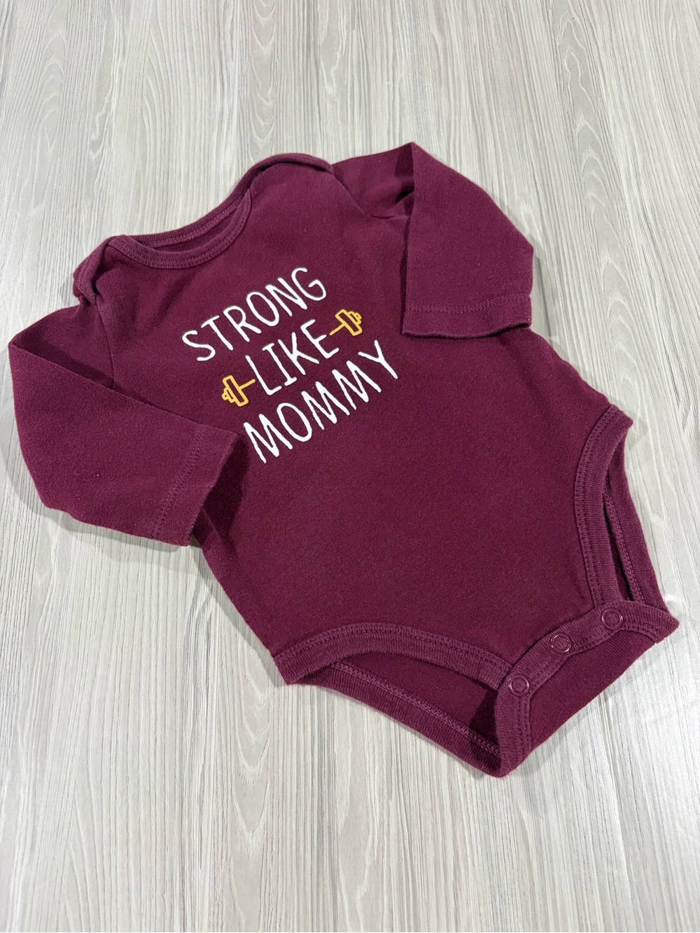 7/$20 Carter’s Maroon Baby Bodysuit "Strong Like Mommy" Cotto